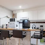 1Br In Trendy South Pigalle - Quiet Stay In Paris
